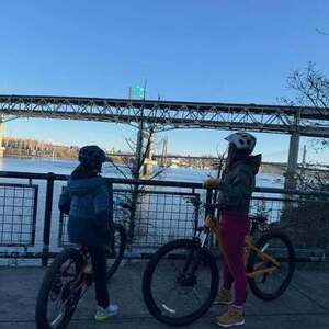 2025 REI Co-op DRT 1.1 Yellow or Gold