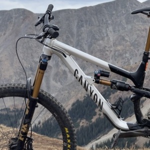 2023 Canyon bicycles Spectral Black