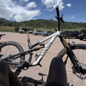 2023 Canyon bicycles Spectral Black