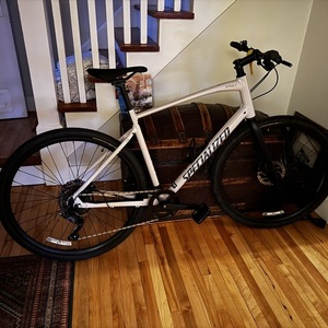 2022 Specialized Sirrus x 2.0 Purple and Silver, gray or bare metal