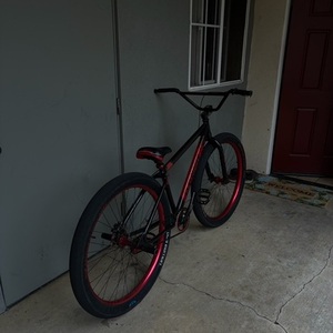 SE Bikes Black and Red