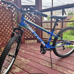 2020 CCM CCM Hardline 24" Blue