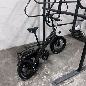 2026 Lectric eBikes XP4 Tempest Grey Silver, gray or bare metal
