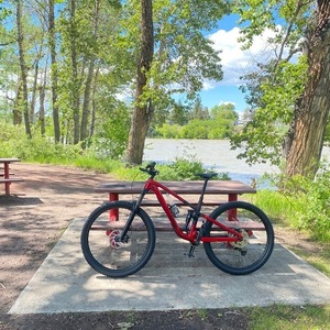 2026 Trek Fuel EX 5 M Gloss Fury Red/Matte Dark... Red