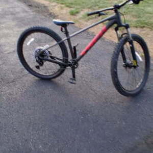 Trek Marlin Black