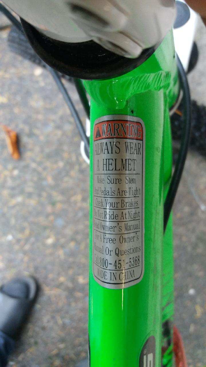 genesis v2100 green