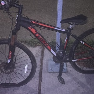 2013 Trek 4300 Disc Black