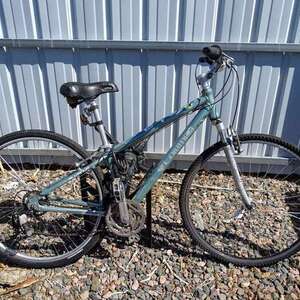 2005 Columbia Journey HX Front Suspension Comfort M... Green