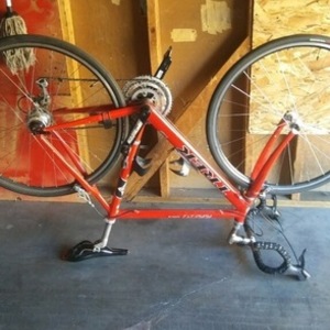 2000 Trek 2200 Red