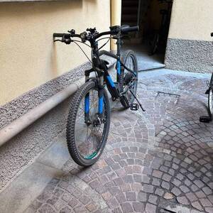 Decathlon E-st 500 Black and Blue
