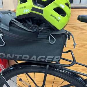 2022 Trek FX 3 Disk Silver, gray or bare metal