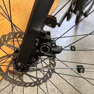 2022 Trek FX 3 Disk Silver, gray or bare metal