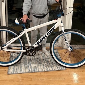 2025 SE Bikes Blocks Flyer White