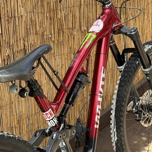 2025 Whyte Bikes Whyte T 160s Red and Black