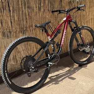 2025 Whyte Bikes Whyte T 160s Red and Black
