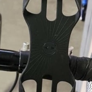 Fyxation Pixel Step Through Black