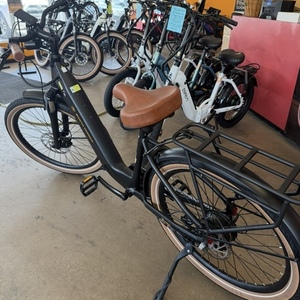 2025 AIMA E-Bike Santa Monica E-Bike Black