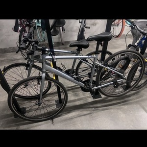 2024 Diamondback DIAMONDBACK LACHINE 1 700C (Q123) Silver, gray or bare metal