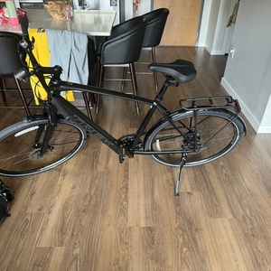 2024 Trek FX+ 2 Black