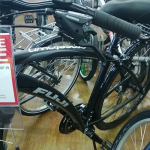 Fuji Crosstown 2.1  Black and Silver or Gray