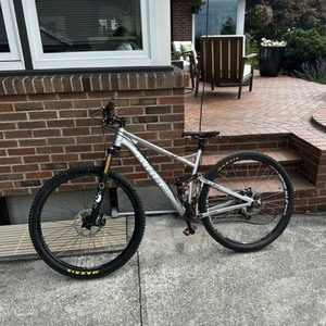 2013 Niner Jet 9 Silver, gray or bare metal