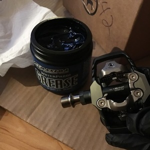 2017 Santa Cruz 5010 CC XT Black and Yellow or Gold