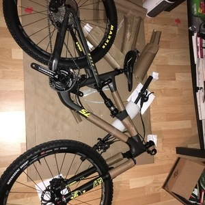 2017 Santa Cruz 5010 CC XT Black and Yellow or Gold