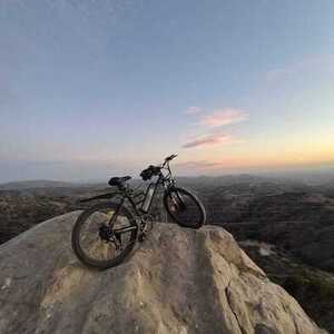 Fcgeoi 750W Peak 26-inch Commuter E-Bike Black