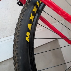 2019 Trek Marlin 6 Gen 1 or 2 don't know Red