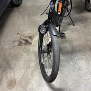 2022 Electra Townie Go! Black