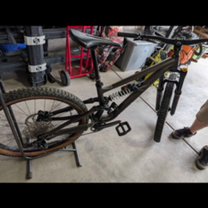 2022 Specialized Status Green