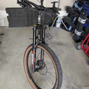 2022 Specialized Status Green