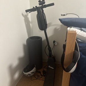 Wuyi Jinyue Engine Science and Technology Co., Ltd. E9 e-scooter Black