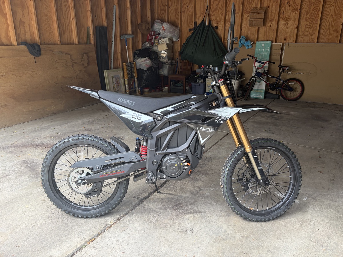 e-Motorcycle photo