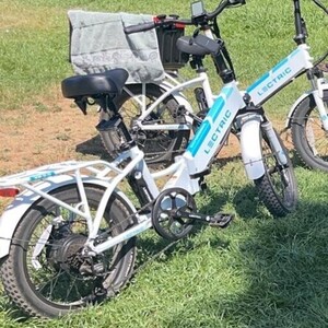 2023 Lectric eBikes XP 30 White and Blue