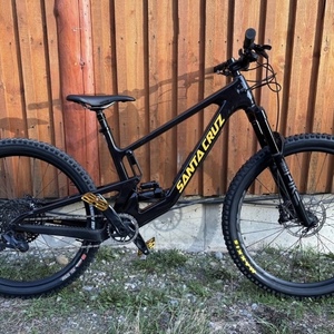 2024 Santa Cruz 5010 S-Kit (carbon) Black