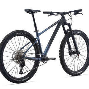 2021 Giant Fathom II Black