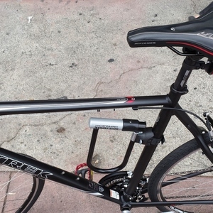 2014 Trek 7.2fx  Black