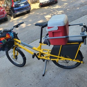 2022 Yuba Kombi Yellow or Gold