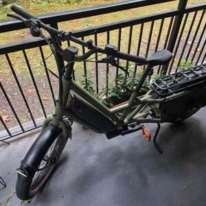 2026 Specialized globe haul LT cargo bike Green