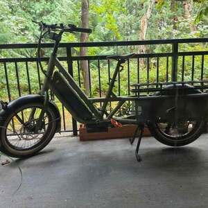 2026 Specialized globe haul LT cargo bike Green