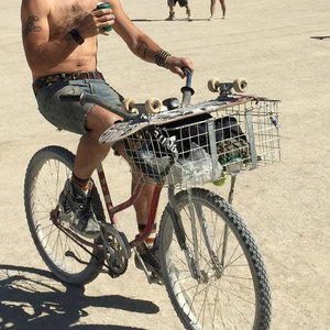 1982 LW Star Cruiser Red