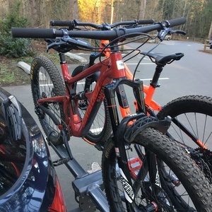2017 Santa Cruz Hightower CC Red and Black