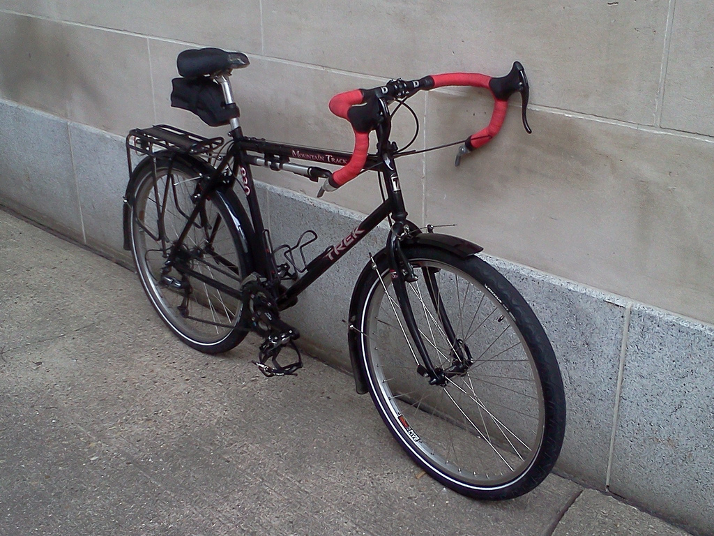 trek 830 mountain bike