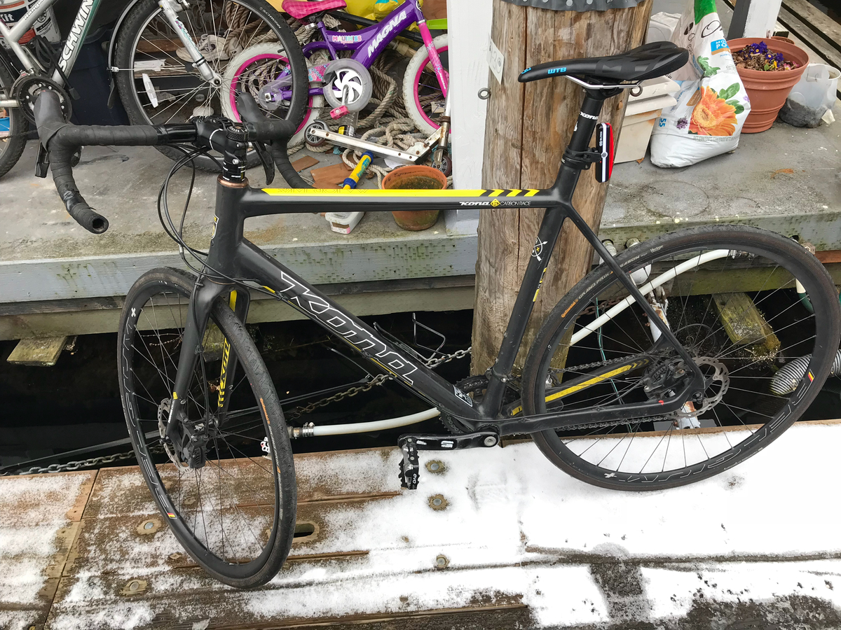 cycle tube tyre price