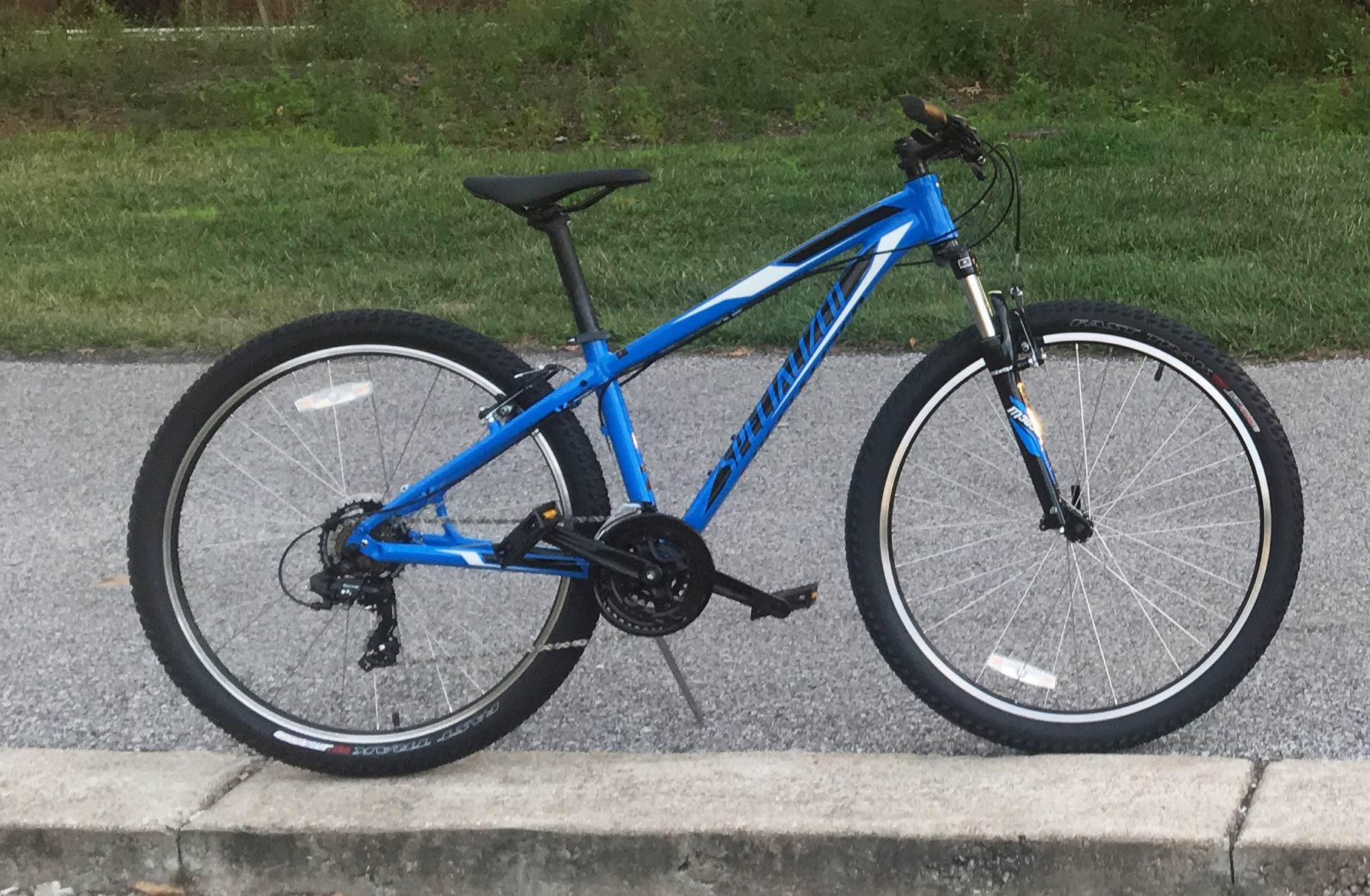 specialized hardrock hybrid