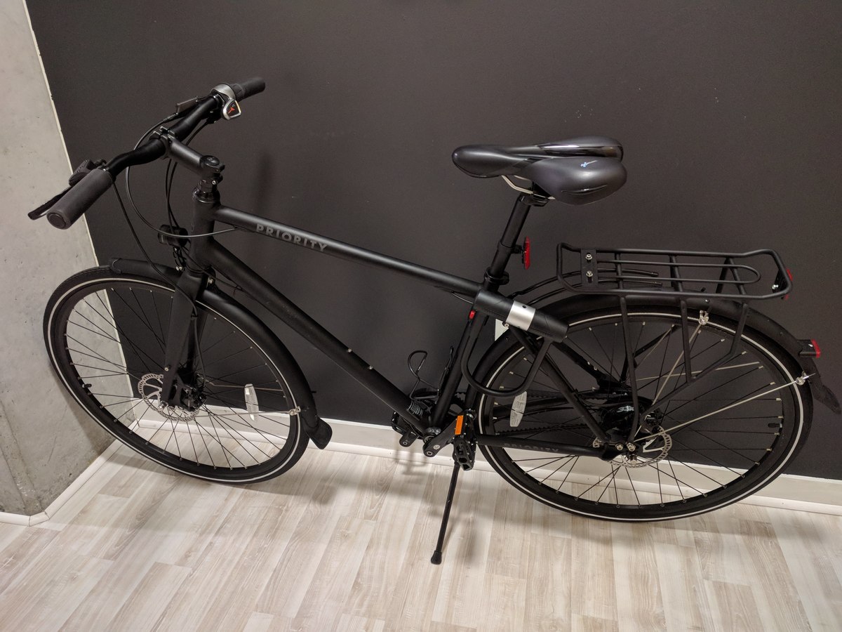 2018 Priority Bicycles Continuum Onyx