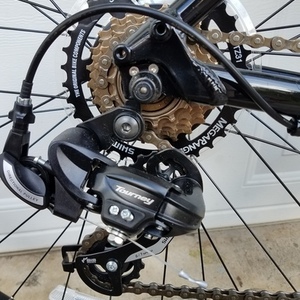 2016 Giant CABL4346 Black