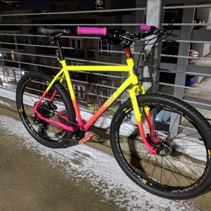 2017 Crust Evasion Yellow or Gold and Red