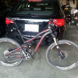 2014 Norco Bikes b2 Sight LG Black and Red